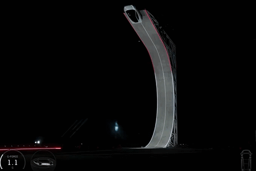 Ai có thể sở hữu chiếc xe biết bay và nhào lộn của Tesla?