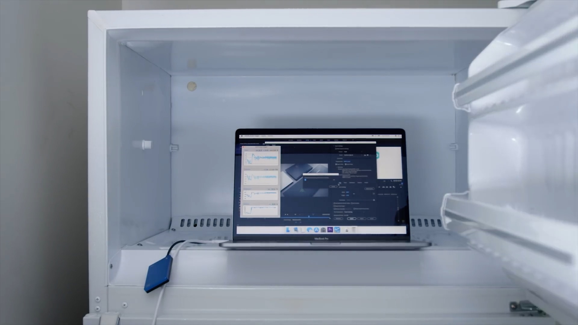 macbook pro 2018 anh 1