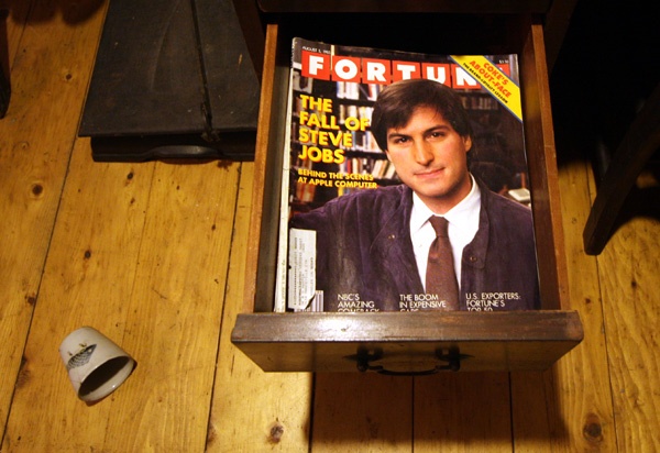 apple thanh cong ty nghin ty usd anh 2