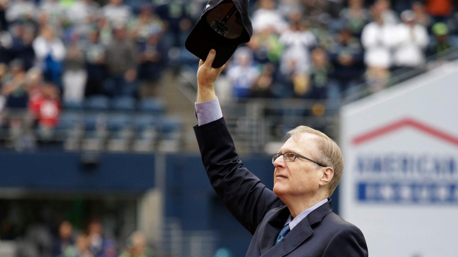 dong sang lap microsoft qua doi anh 16