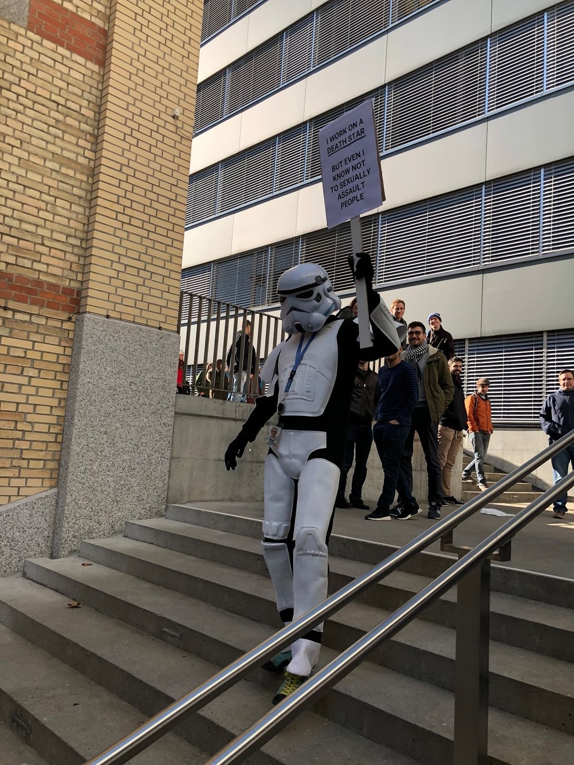 nhan vien google dinh cong anh 4