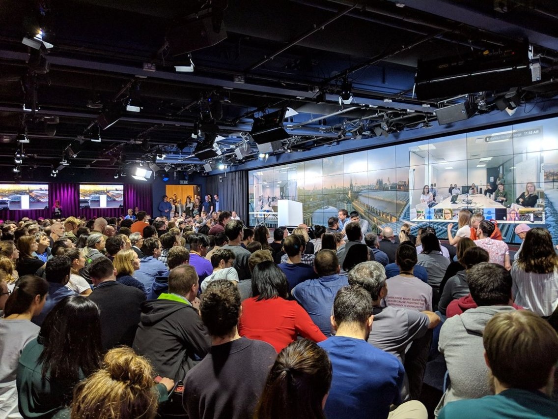 nhan vien google dinh cong anh 5