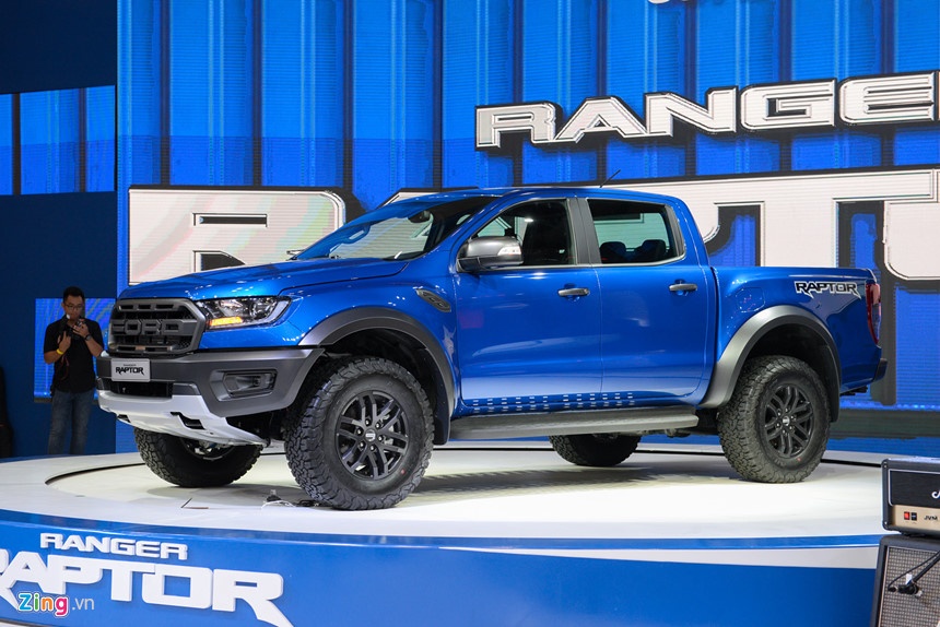 Xe hoi nhap khau ban bia kem lac anh 2