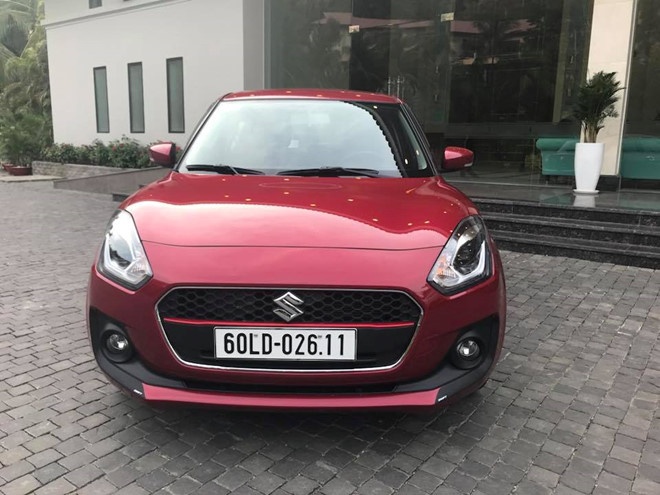 Suzuki Swift nhap khau khi ra mat se canh tranh doi thu nao? hinh anh