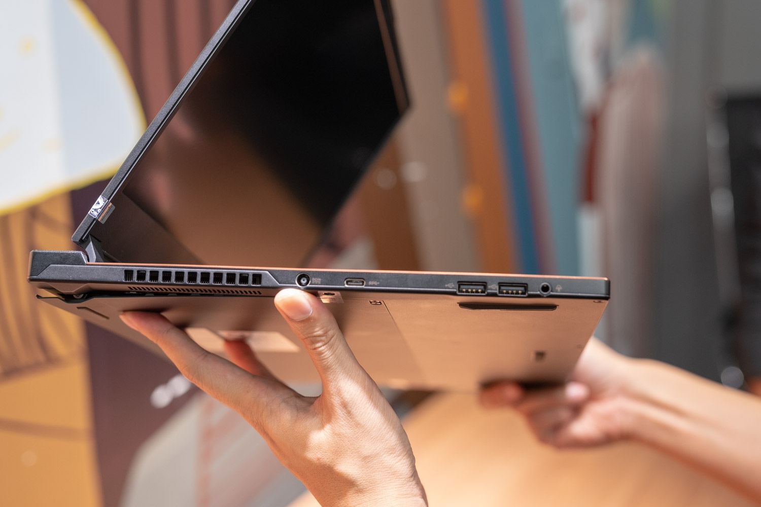 Danh gia ROG Zephyrus S anh 5