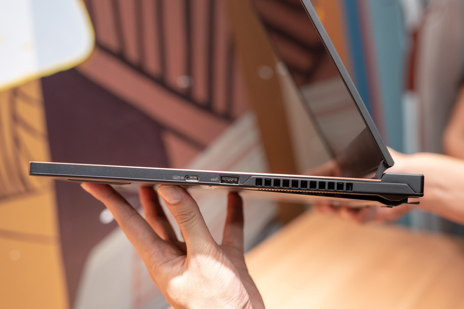 Danh gia ROG Zephyrus S anh 6