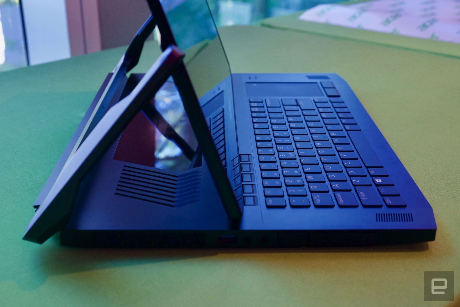 nhung thiet bi gaming tot nhat CES 2019 anh 5