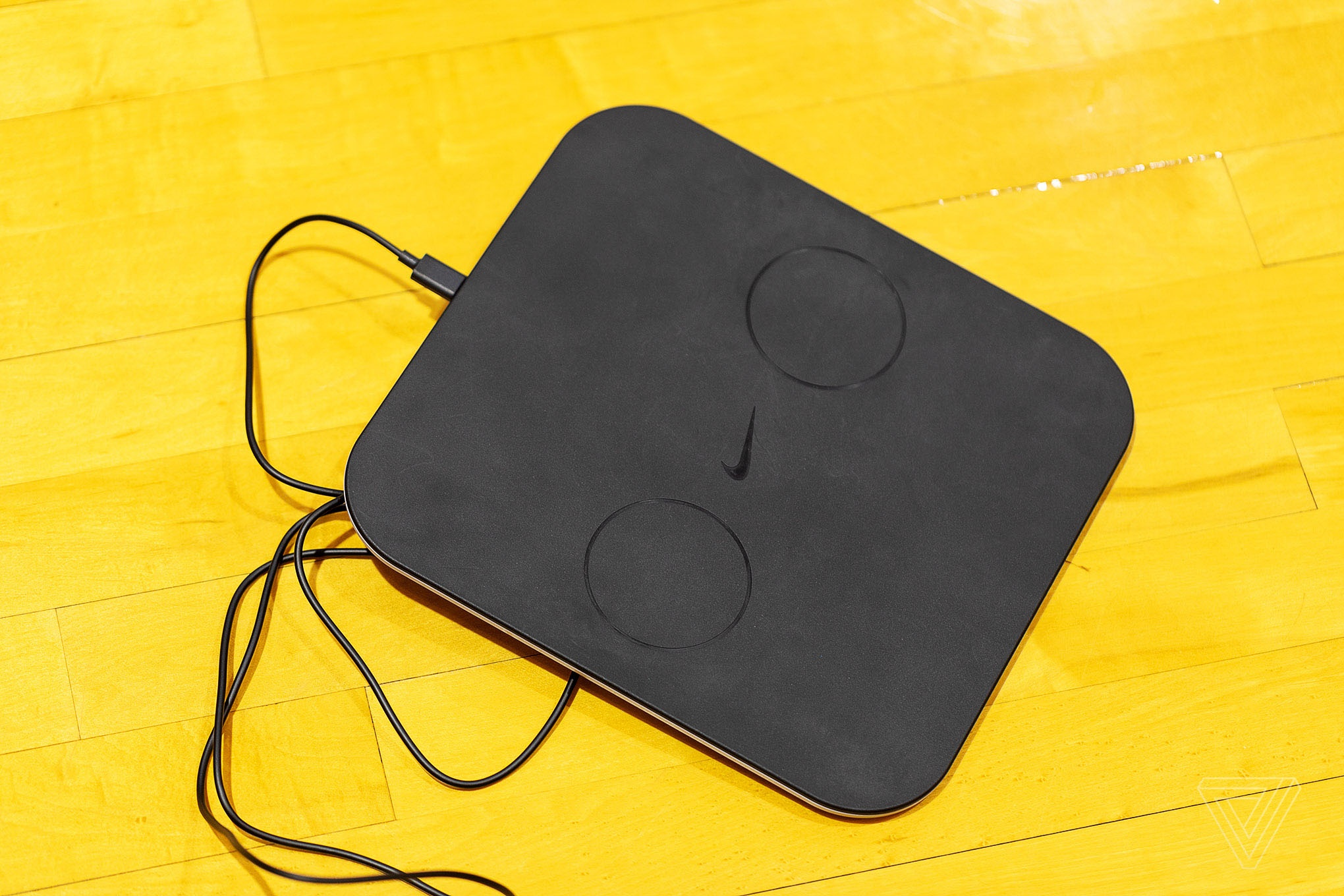 giày tự buộc dây nike ảnh 4 giay tu buoc day nike anh 4