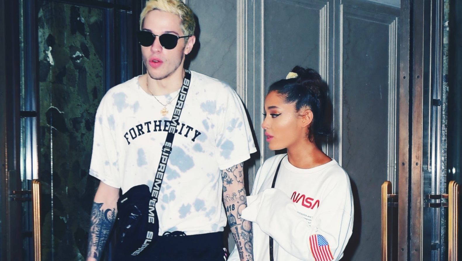 NASA khoe duoc dua vao bai hat cua Ariana Grande hinh anh