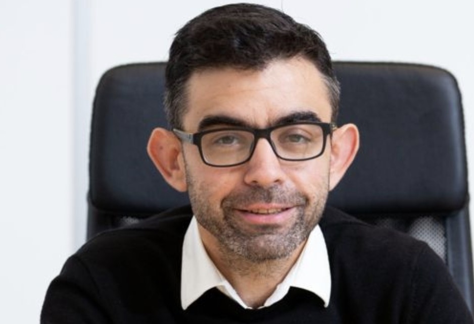 Toi trom tien me, mo 2 cong ty va tro thanh trieu phu hinh anh