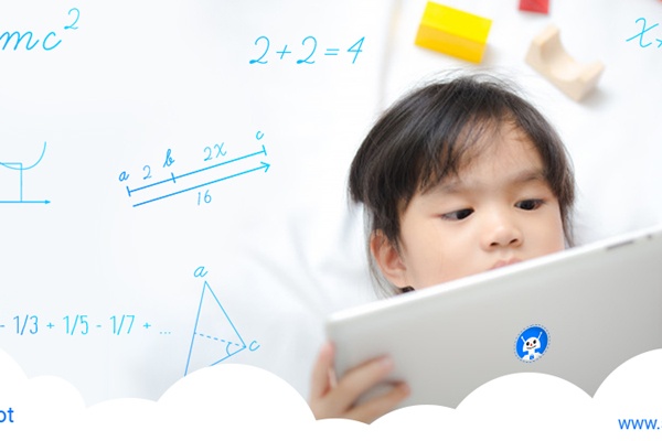 AI Trung Quoc kiem tra bai tap ve nha anh 2