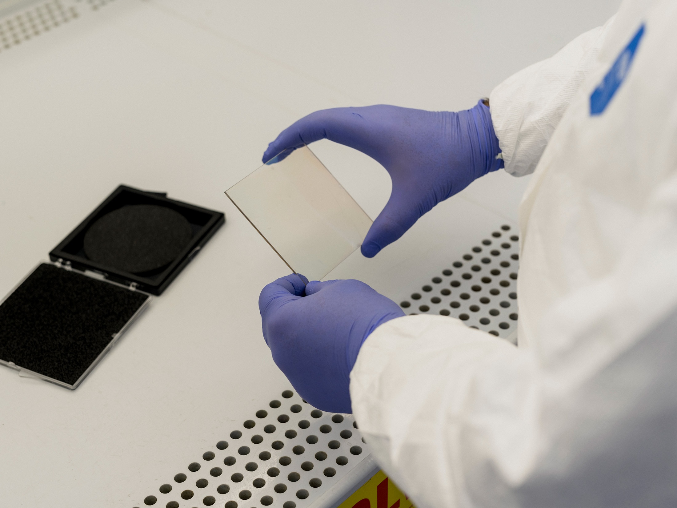 Huawei đánh cắp công nghệ từ Apple như thế nào ảnh 2 Huawei danh cap cong nghe tu Apple nhu the nao anh 2