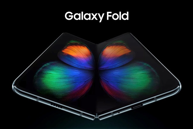 Galaxy Fold mo ra con ac mong moi cho iPhone hinh anh