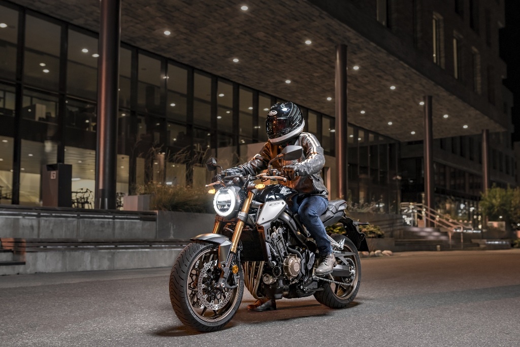 Honda CB650R ra mat VN, nhap tu Thai Lan, gia 246 trieu dong hinh anh