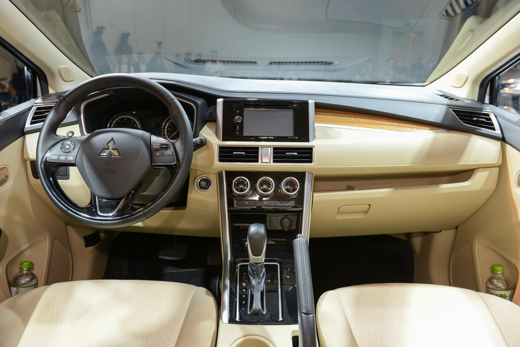 Chọn Mitsubishi Xpander hay Toyota Rush? ảnh 7 Chon Mitsubishi Xpander hay Toyota Rush? anh 7