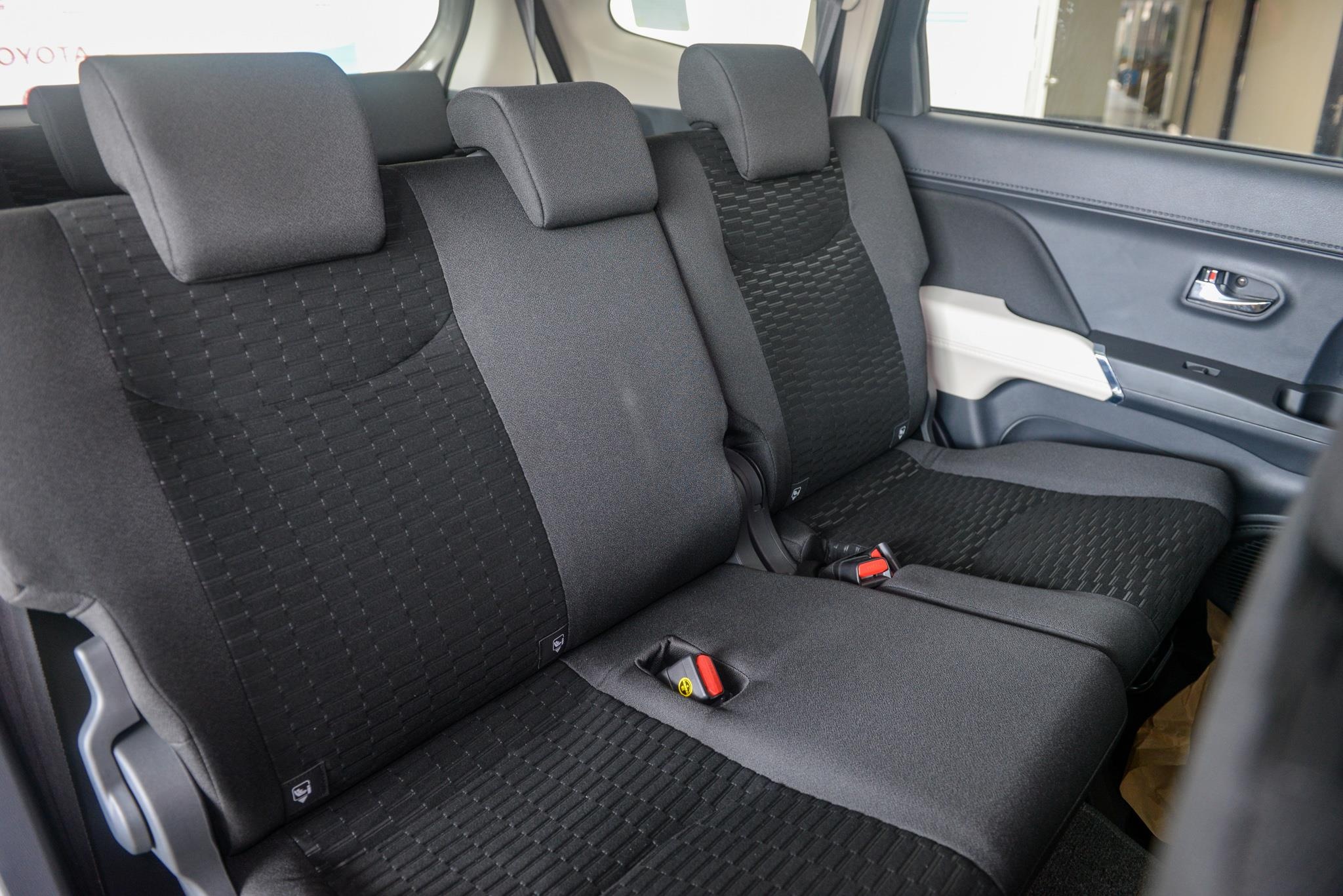Chọn Mitsubishi Xpander hay Toyota Rush? ảnh 10 Chon Mitsubishi Xpander hay Toyota Rush? anh 10