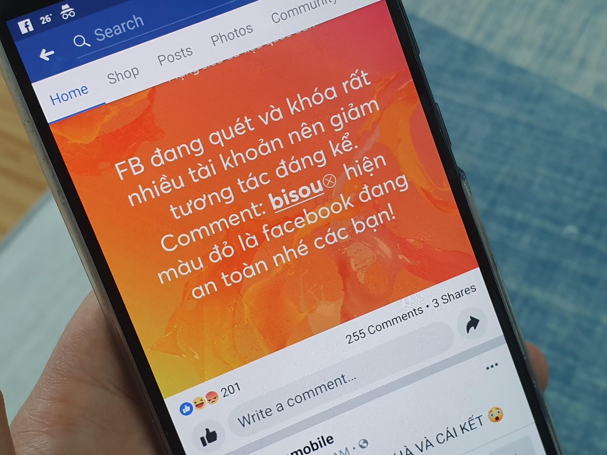 Facebook sap, dan mang lai tung tro lua 'bisou' de kiem tra an toan hinh anh