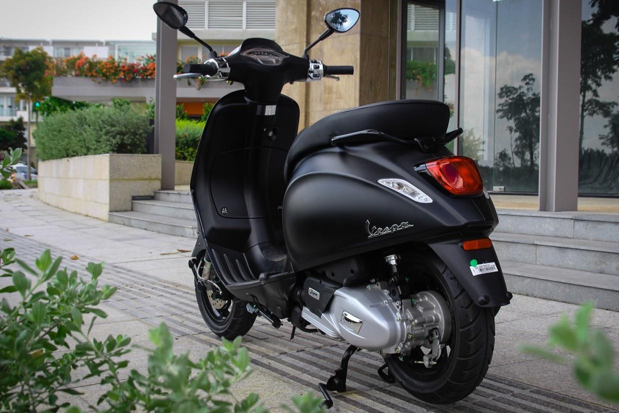 Tho noi toi can thay bo noi Vespa Sprint, lieu co can thiet thay moi? hinh anh