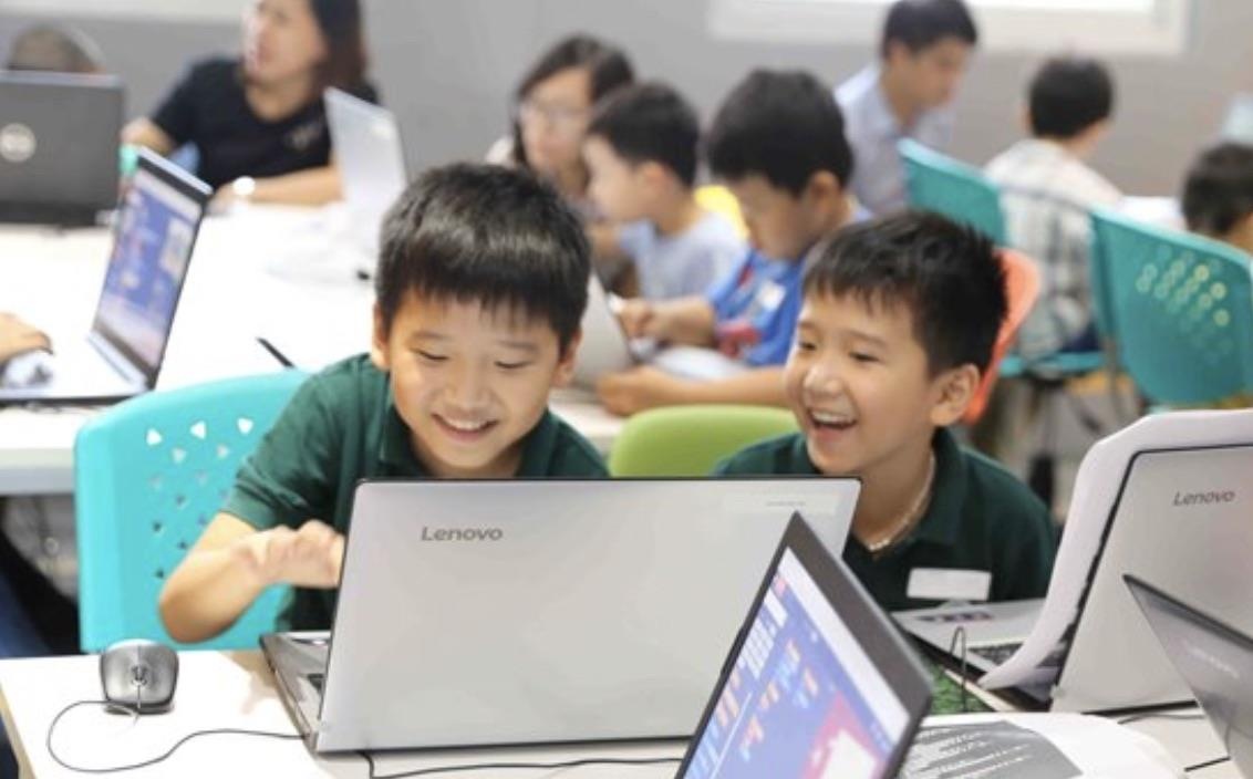 Hoc sinh VN hoc lap trinh nhieu, nhung ty le biet tu tao website thap hinh anh