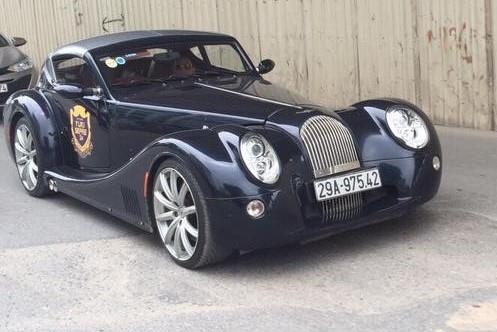Xe than go Morgan Aero Supersport sieu doc lan banh tai Ha Noi hinh anh