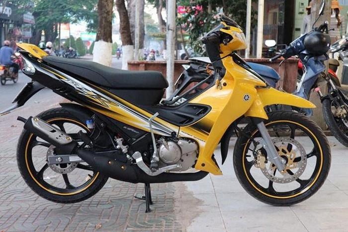 Xe may Yamaha cu ban gia cao hon o to doi moi anh 2