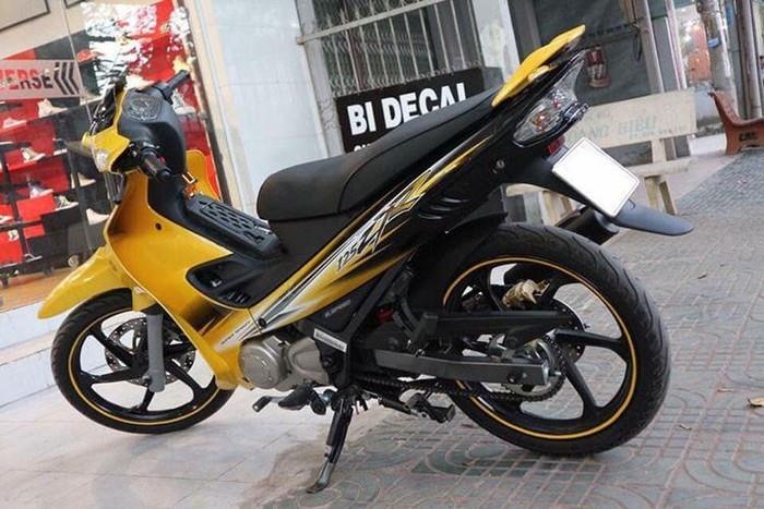 Xe may Yamaha cu ban gia cao hon o to doi moi anh 3
