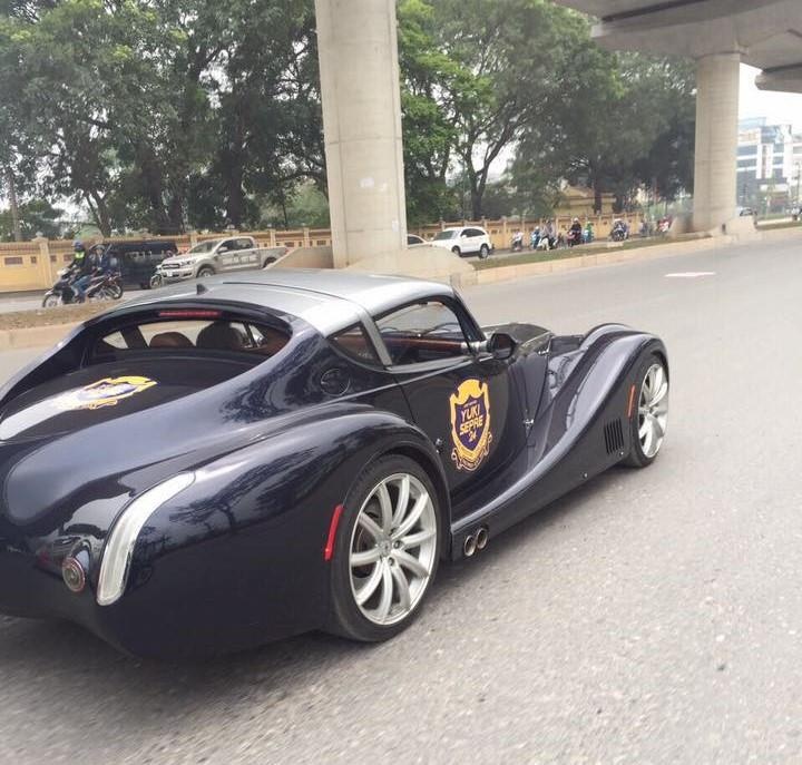 Xe thân gỗ Morgan Aero Supersport siêu độc lăn bánh tại Hà Nội ảnh 3 Xe than go Morgan Aero Supersport sieu doc lan banh tai Ha Noi anh 3