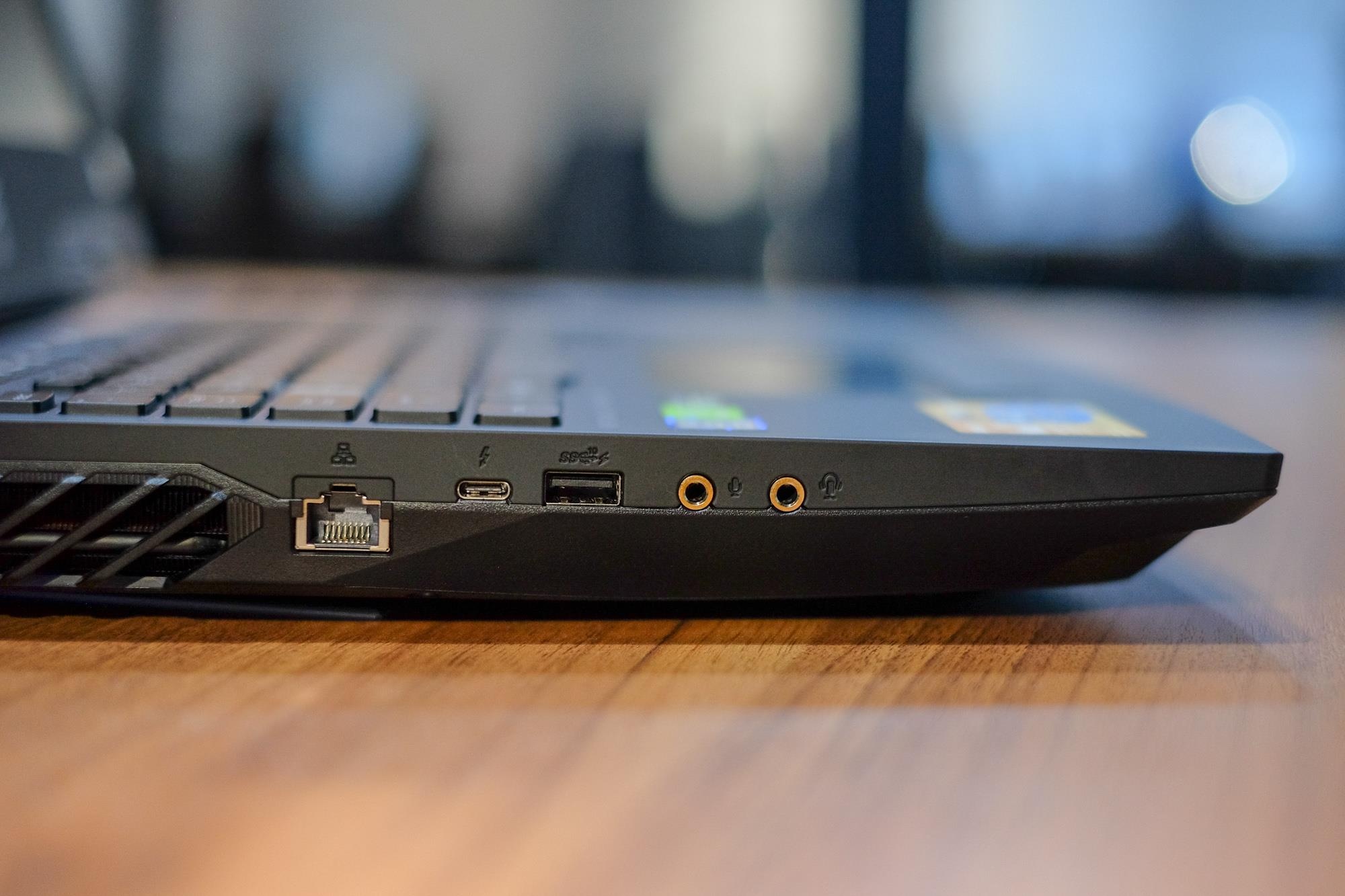 laptop gaming 100 trieu cua rog anh 12