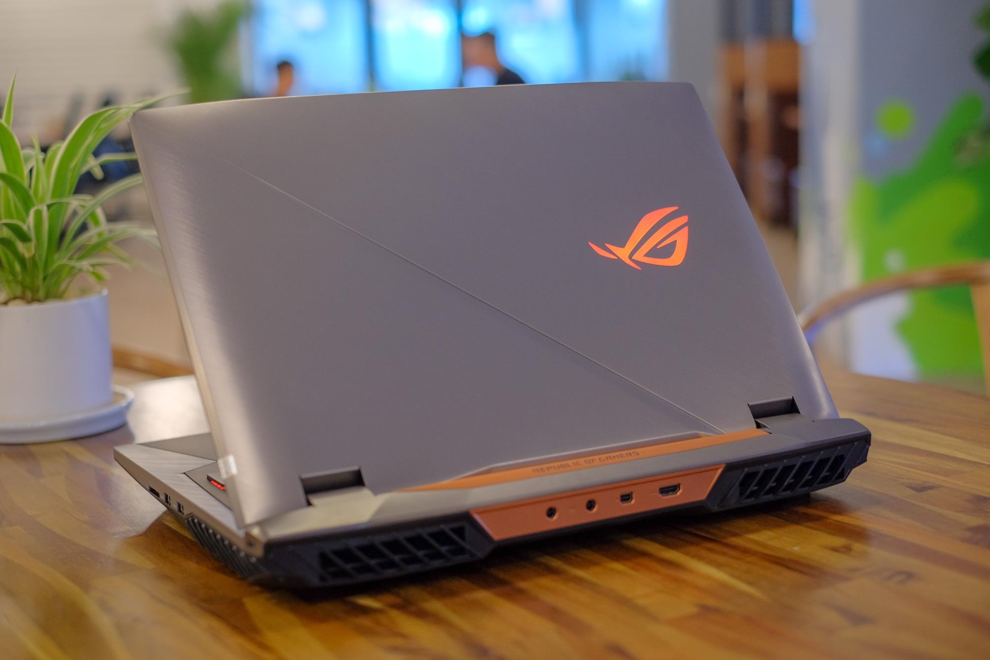 laptop gaming 100 trieu cua rog anh 1