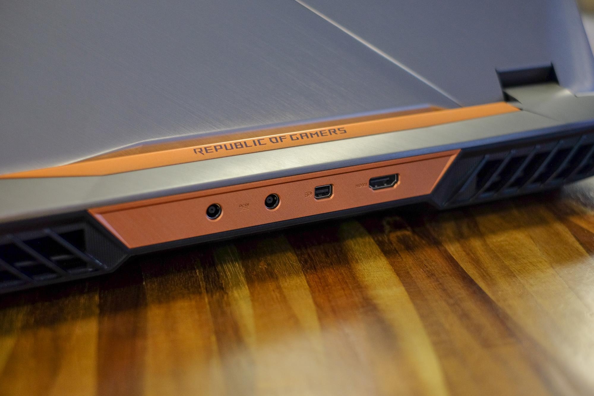 laptop gaming 100 trieu cua rog anh 10