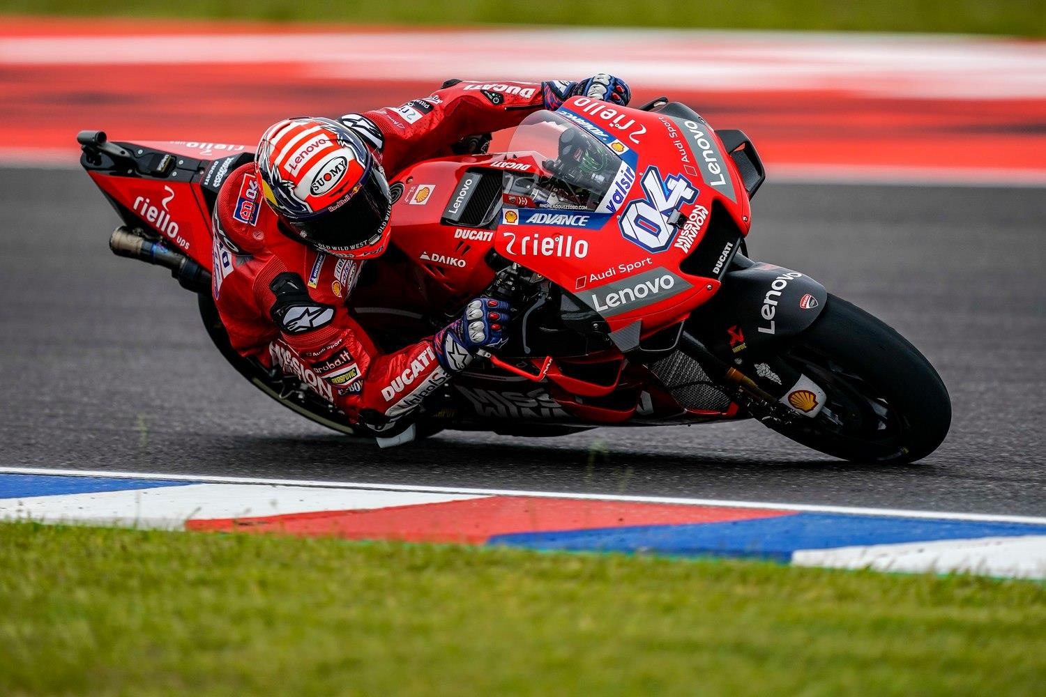 Ducati thang kien,  van duoc su dung canh gio la tai Moto GP anh 6