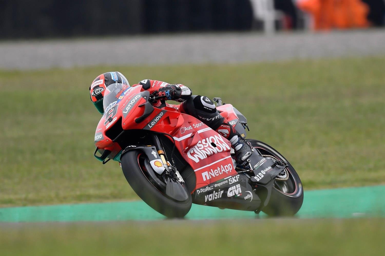 Ducati thang kien,  van duoc su dung canh gio la tai Moto GP anh 7