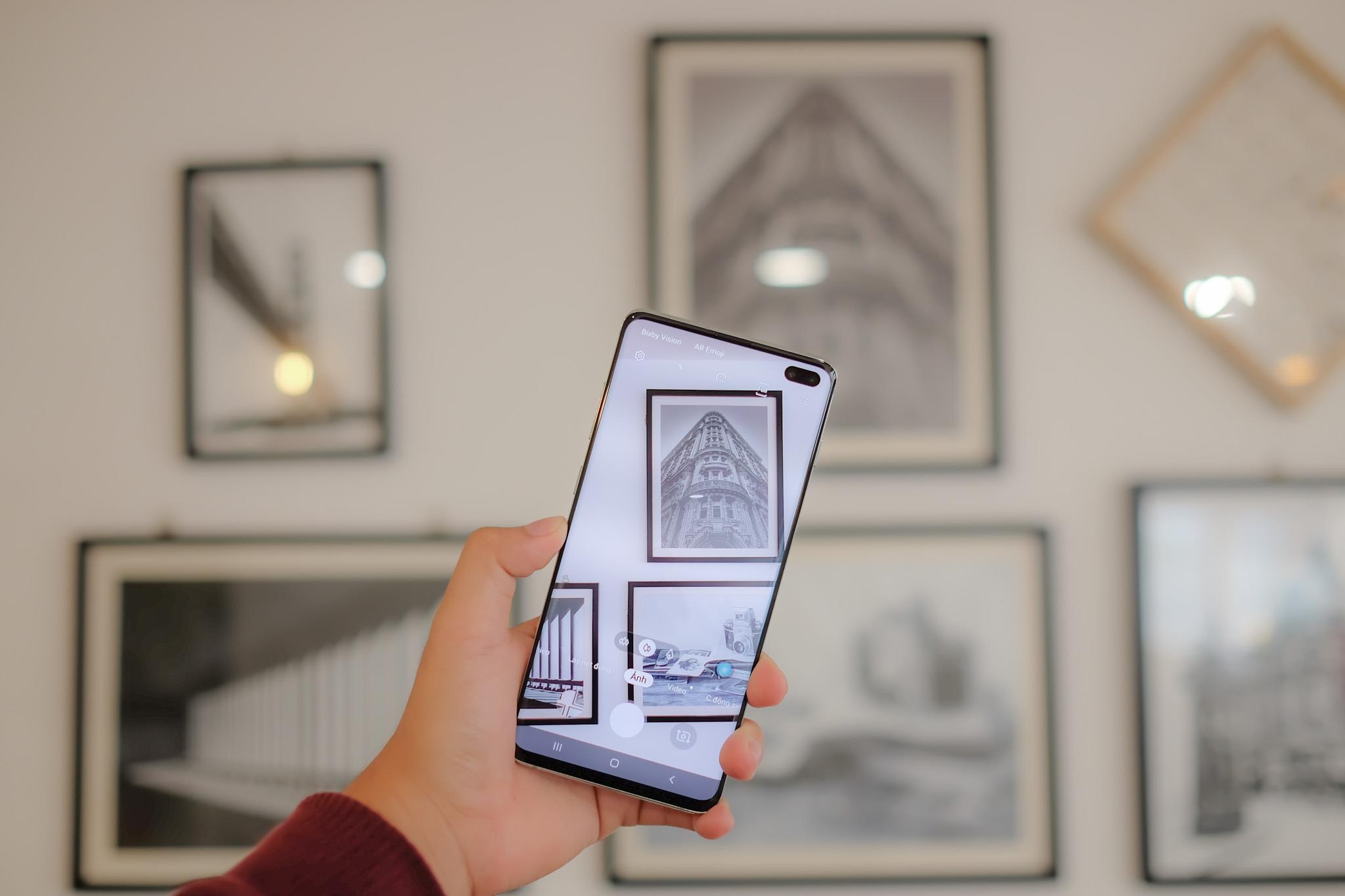 danh gia samsung galaxy s10 Plus anh 1