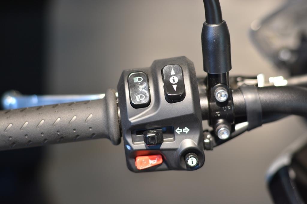 Triumph Scrambler 1200 the he 2019 ra mat VN anh 9