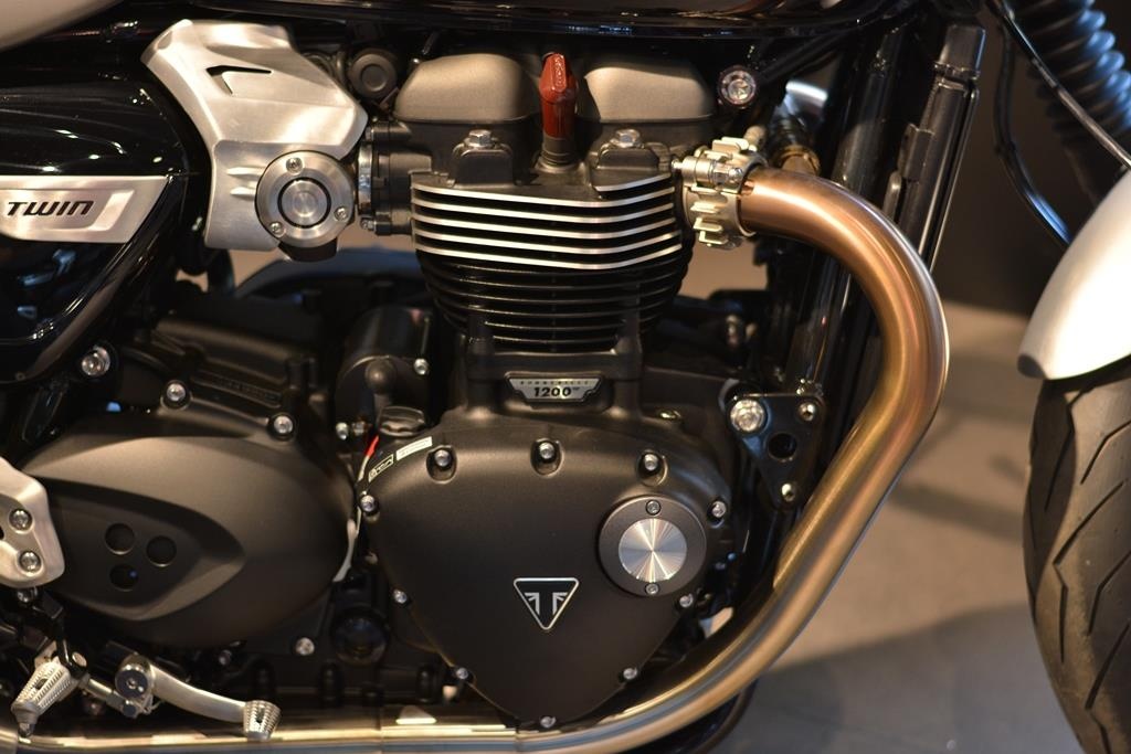 Triumph Speed Twin 2019 xe hoai co anh 9