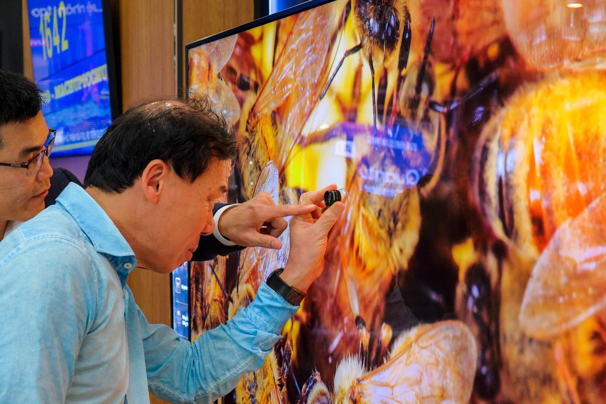 Samsung TV QLED 8K anh 2