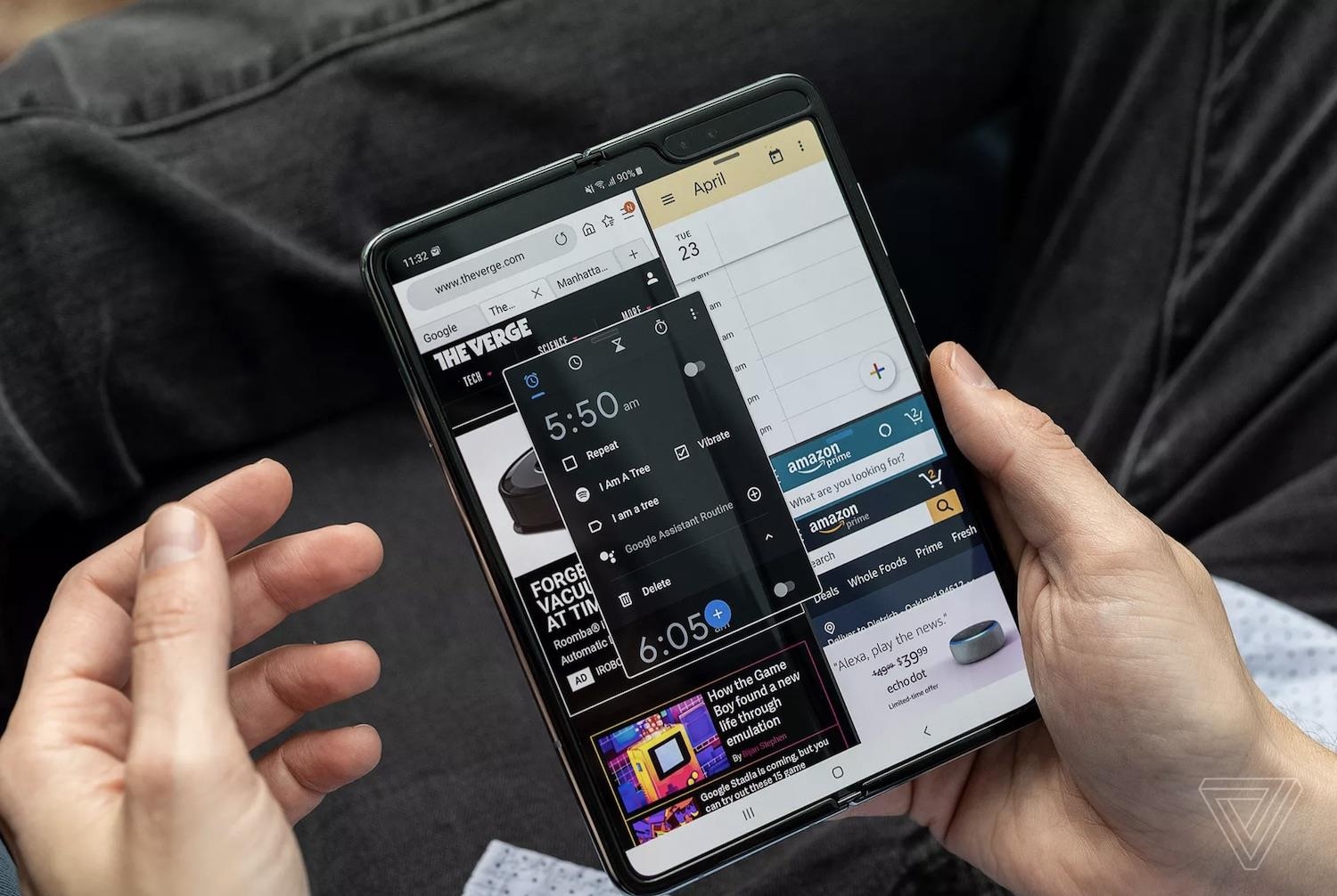 Galaxy Fold khong phai la ‘tham hoa’ nhu Galaxy Note 7 hinh anh