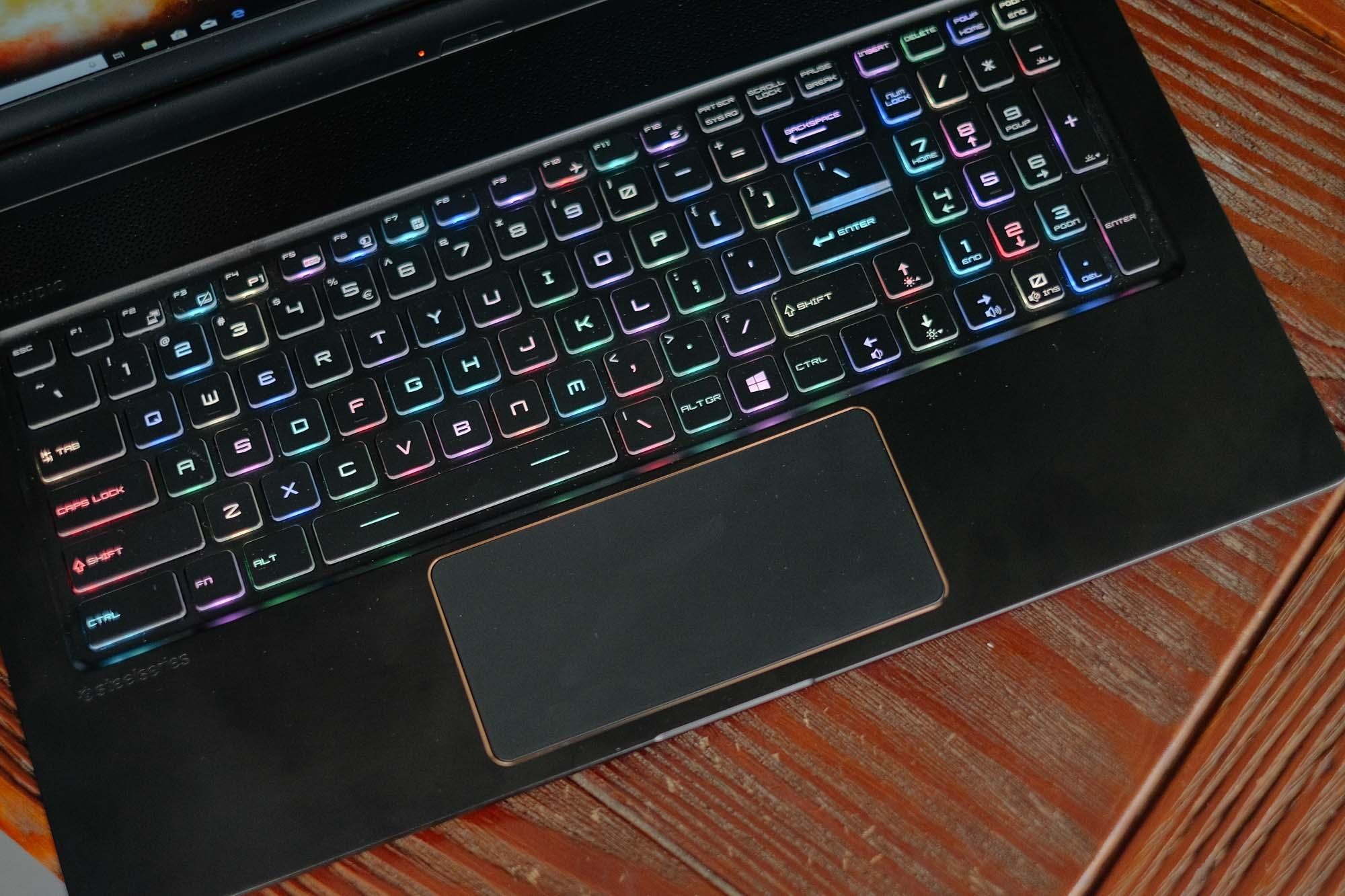 danh gia msi gs75 stealth anh 6