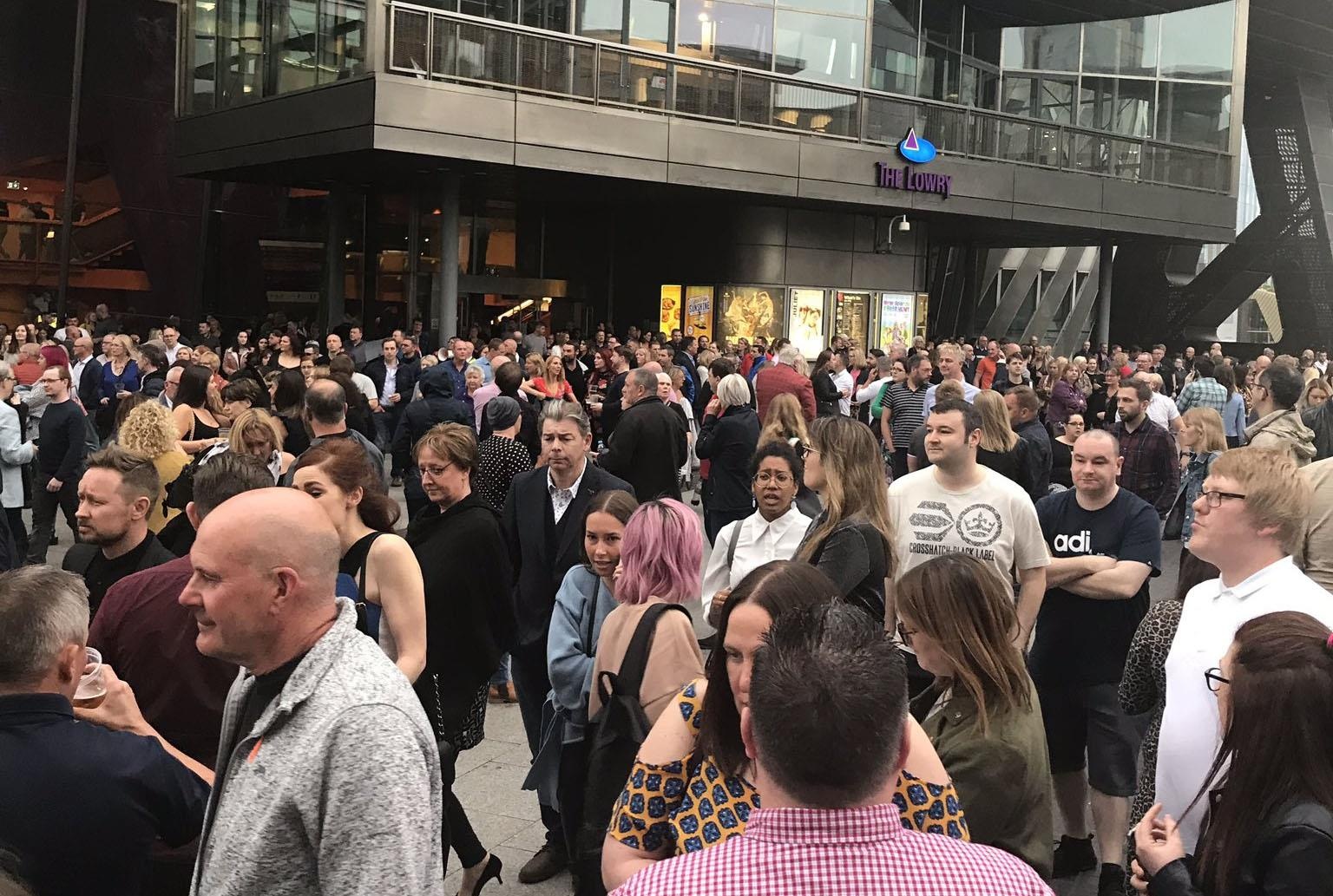 huawei mate 20 pro cháy ảnh 2 huawei mate 20 pro chay anh 2