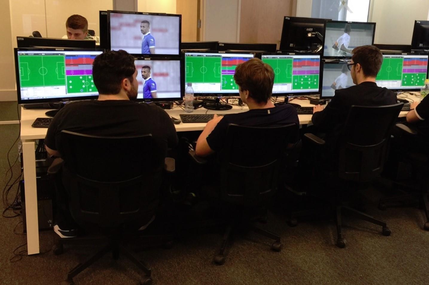 khoa hoc du lieu co lam thay doi bong da anh 13