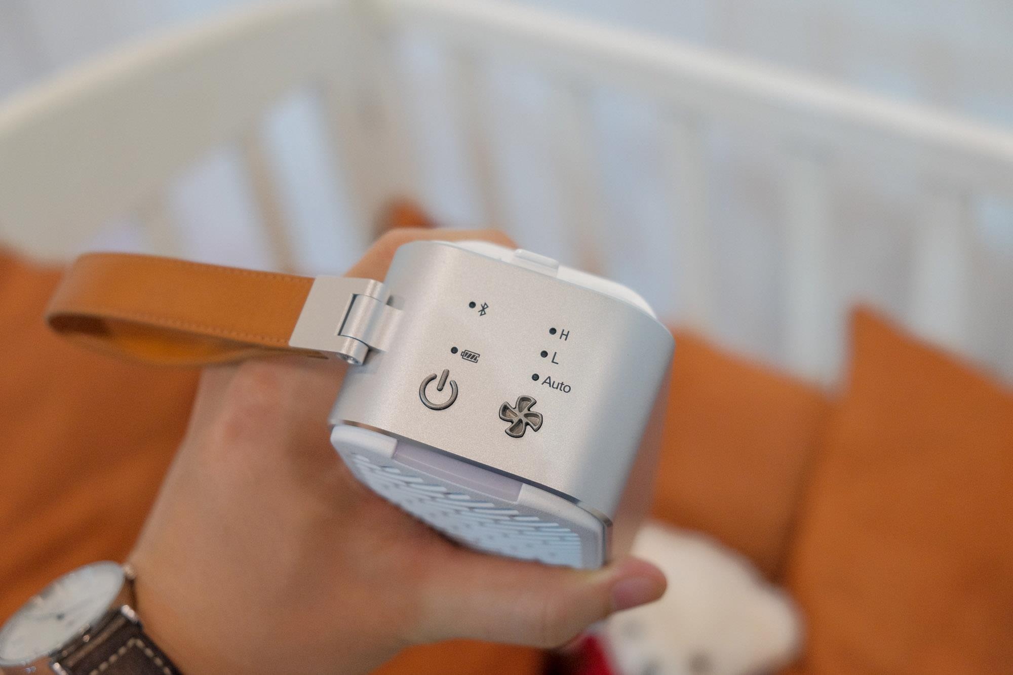 may loc khong khi gon trong long ban tay anh 6