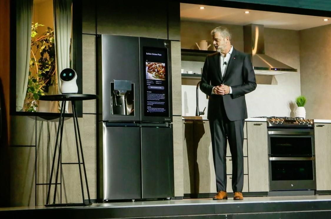 nhin xuyen thau quan ao va tac hai cua AI anh 9