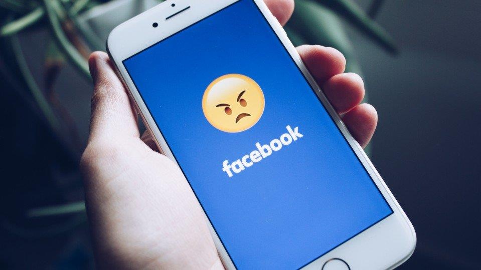 Facebook 'doa' nguoi dung de duoc thu thap du lieu hinh anh