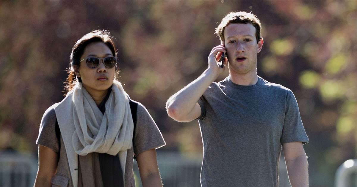 Bi to quay roi nhan vien, ky thi vo sep, can ve CEO Facebook nghi viec hinh anh