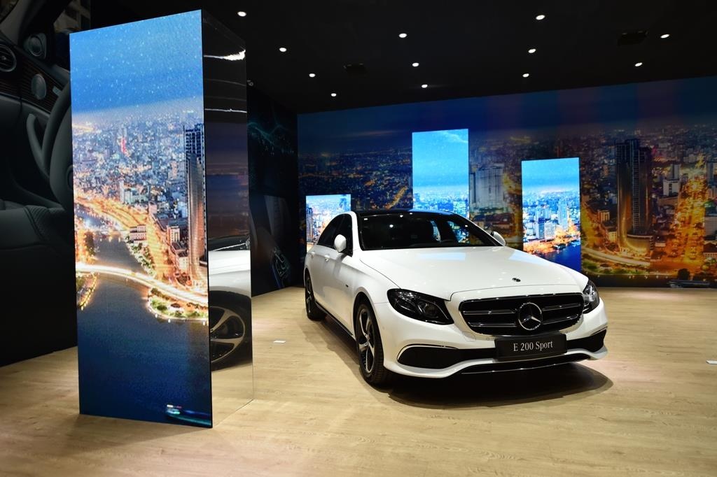 Fascination Show cua mercedes tai Ha Noi anh 11