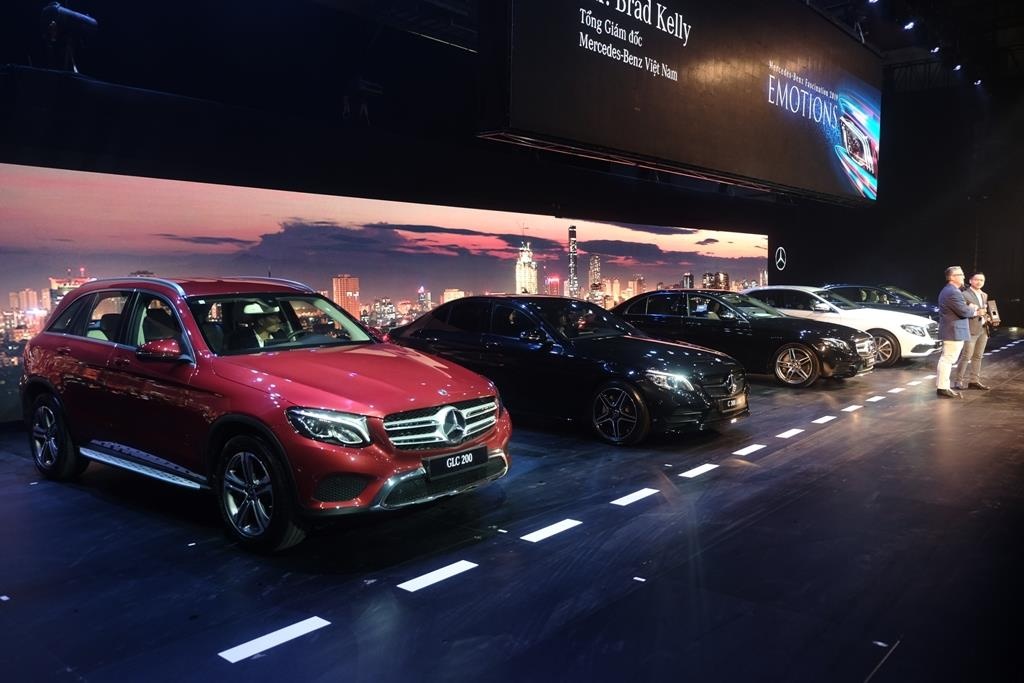 Fascination Show cua mercedes tai Ha Noi anh 6