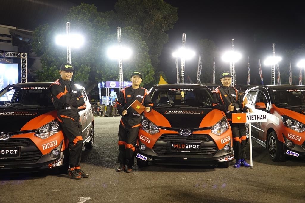 dua xe gymkhana viet nam anh 2