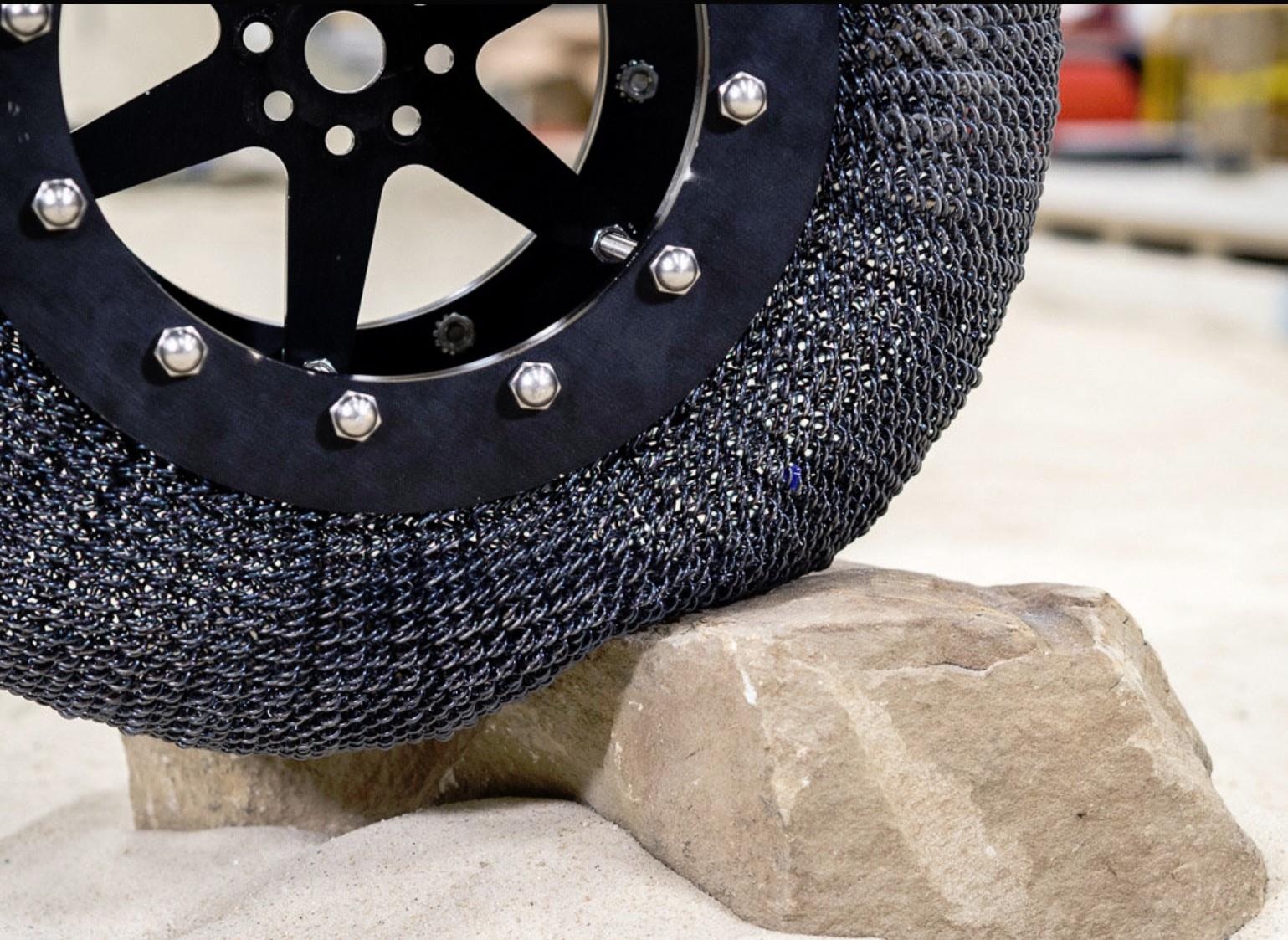 cac cong nghe thua huong tu apollo anh 10