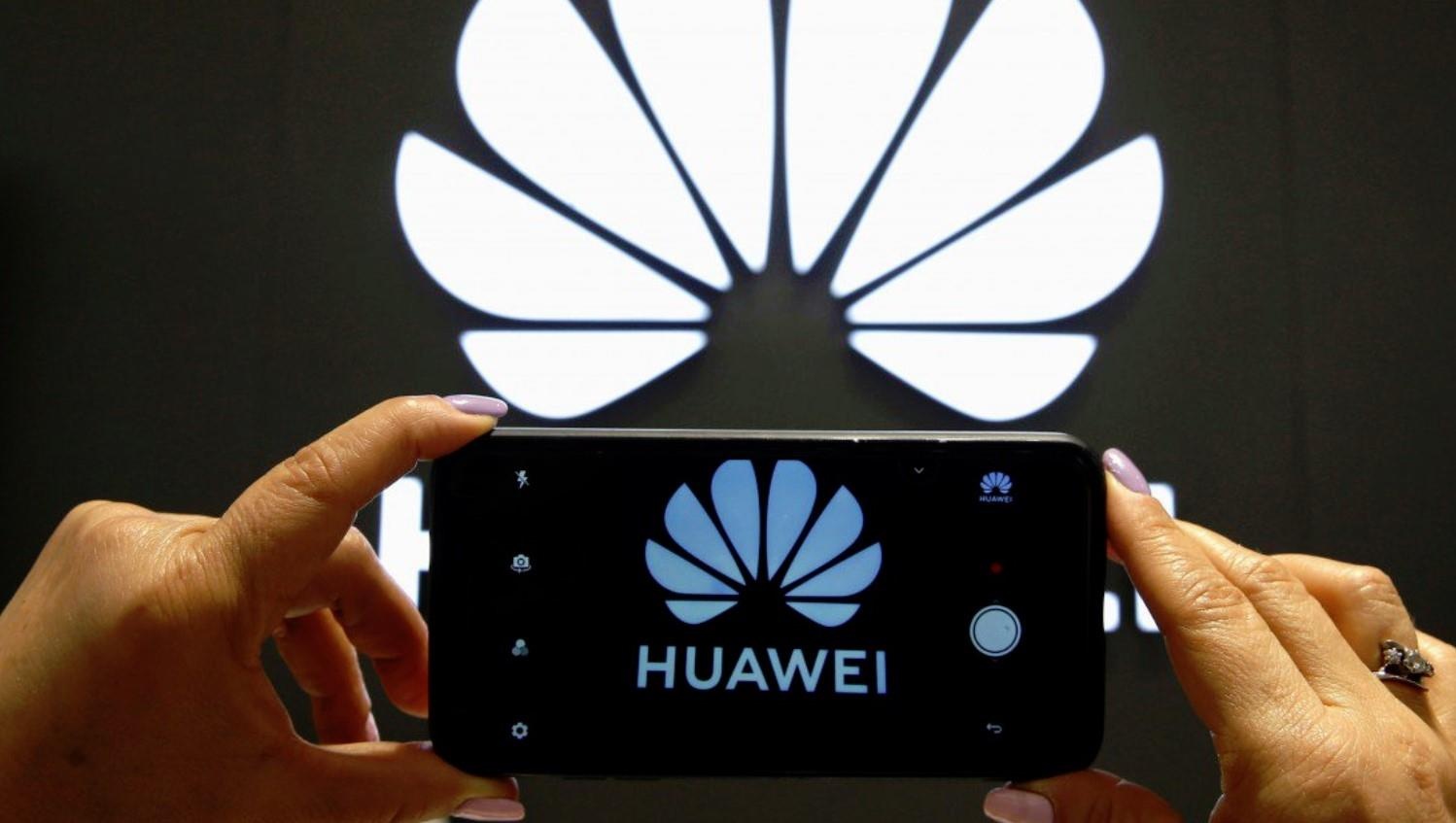 'Lenh cam van' tu My co thuc su lam kho duoc Huawei? hinh anh