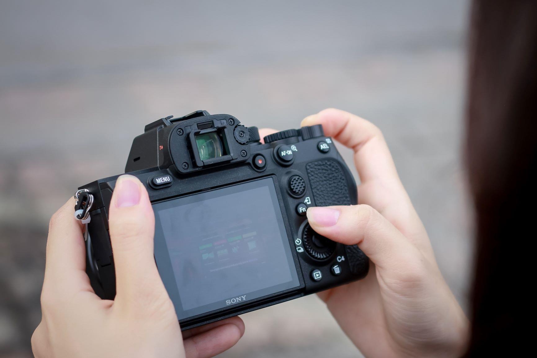 gia sony a7r IV bao nhieu anh 6